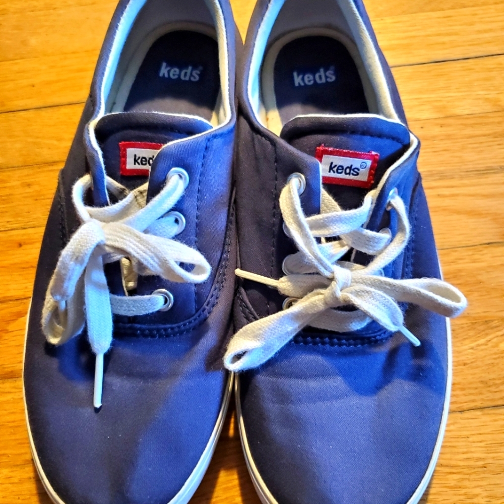 Keds size 7